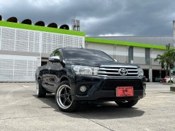 2017 Toyota Hilux Revo 2.4 E  รถบ้านมือเดียว วิ่งน้อย 80,000 กิโล ดาวน์ 0 %